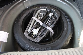 Volkswagen Polo 1,6 TDi 66 kW TRENDLINE - 18