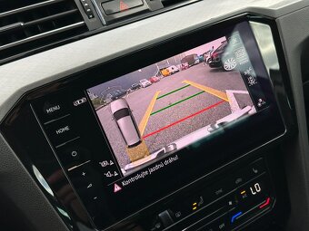 Volkswagen Passat Variant 2.0 TDi DSG - 18