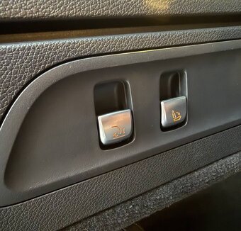 Mercedes-Benz GLC SUV AMG 43 - 18