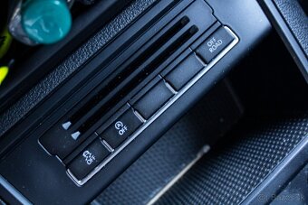 Volkswagen Tiguan 2.0 CR TDI 4-Motion Trend Fun DSG - 18