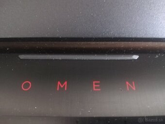 HP Omen model 17-an044ng - 18