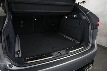 Jaguar F-Pace SVR 575 Edition 5.0 V8 423kW TZ ZÁRUKA+SERVIS - 18