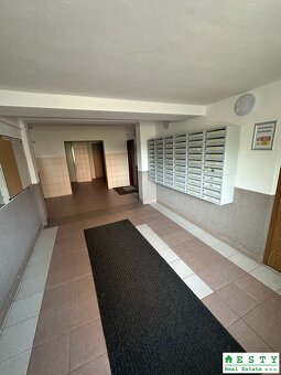 VEĽKÝ 2i byt, 3loggie, Žiar nad Hronom, Hurbanova ul., ESTY  - 18