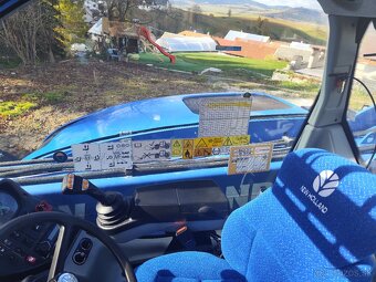 New Holland - 18