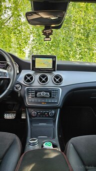 Mercedes Benz GLA 220 CDI 4MATIC - 18