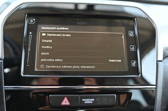 Suzuki Vitara S - 18