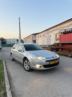 Citroen C5 Combi Tourer 2.0 HDI 100kw Automat,Xenon,R17 - 18