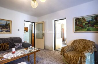 PREDAJ Rodinný dom s veľkým pozemkom a vlastnou studňou, Skl - 18