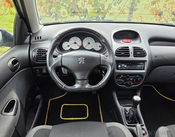 Peugeot 206 1.4 55KW/75 koní R.V.01/2006 - 18