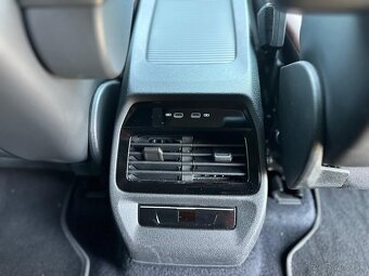 Volkswagen ID.4 Pro 77kWh Limited - 18