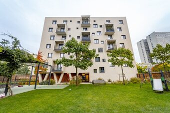 3i byt, ul. Strážovská 10 - NOVÁ TERASA, 79m2, terasa 25m2, - 18