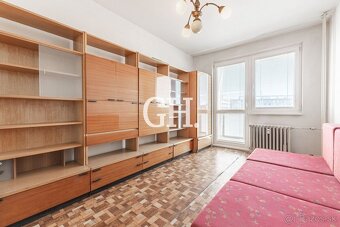 REZERVOVANÉ BERNOLÁKOVA - PRIESTRANNÝ 4 IZBOVÝ BYT V PÔVODNO - 18