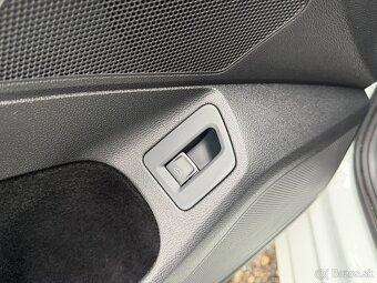 Volkswagen Passat Variant 2.0 TDI BMT Highline DSG - 18