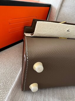Hermes kelly mini kabelka khaki s krabicou - 18