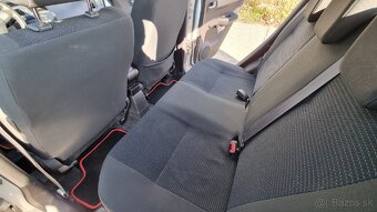 SUZUKI Swift 1.3 68kw - 18