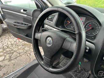 Volkswagen Jetta 2.0 TDI Comfortline 1K2 - 18