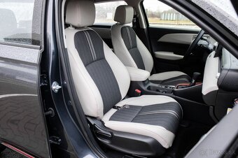 Honda HR-V E:HEV 1.5 i-MMD (2024) - 18