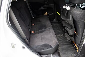 Honda CR-V 1.6 i-DTEC Elegance , 88kW (2014) - 18