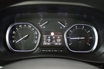 Peugeot Traveller 2,0 HDi 110 kW, 1.maj,8-míst,NAVI,DPH, - 18