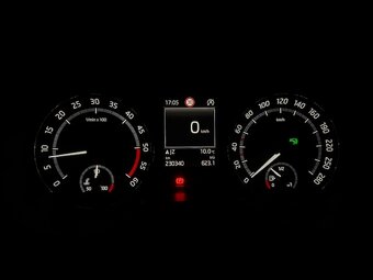 Škoda Octavia Combi 2.0 TDI DPF RS DSG - 18