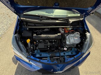 Toyota Yaris 1.5 Hybrid Live e-CTV,75KW.A1.5d.Kamera,Navy..1 - 18