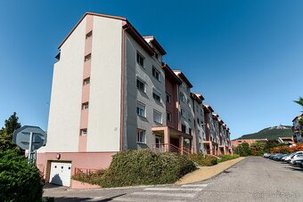 Priestranný 4-izb. mezonet 145m²,2 loggie–Zobor,NR - 18