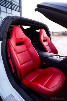 Chevrolet Corvette C7 STINGRAY - 18