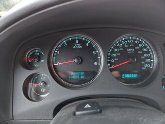 Chevrolet Avalanche 5.3 - 18