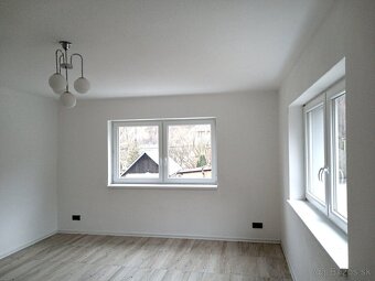 Na predaj alebo výmenu luxusne rekonštruovaný dom v obci Štó - 18