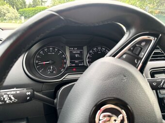 Škoda Octavia combi 2.0 tdi Style - 18