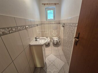 ZNÍŽENÁ CENA Rodinný dom bez susedov – pokoj, slnko a... - 18