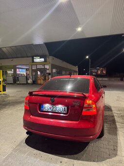 Škoda octavia 2 rs 2.0 tfsi - 18