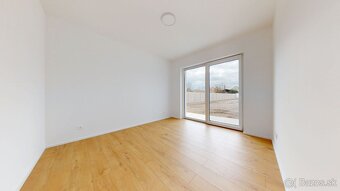NOVOSTAVBA | Moderný a nízkoenergetický samostatne stojací r - 18