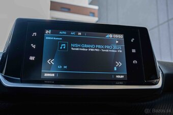 Peugeot 2008 1.2 PureTech 130 Allure Pack EAT8 - 18