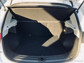 Mg ZS 1.5 DVVT Essential - 18