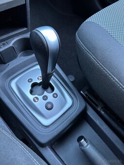 Opel Meriva 1.6i Benzín Automat - 18