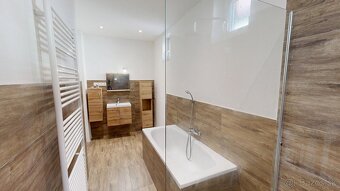 Zrekonštruovaný rodinný dom v obci Tešedíkovo - 18