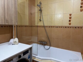 NA PREDAJ zrekonštruovaný 3-izbový byt, Kanianka, okr. PD - 18