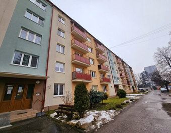 PREDAJ: 3izbovy byt v Brezne 70m2 - 18