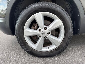 NISSAN QASHQAI 1.6i Nová STK - 18