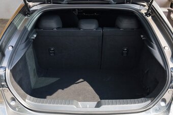 Mazda 3 2.0 Skyactiv-G122 Plus/Sound/Safety - 18