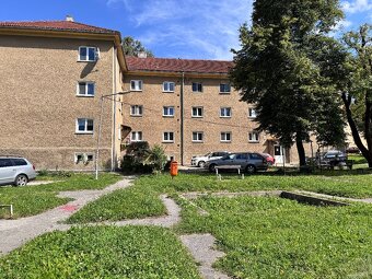 NA PREDAJ: výnimočný 2-izbový byt v Handlovej - 18