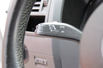 Volkswagen T5 Transporter Shuttle 2,0 TDI, 84kw. M5 - 18