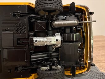 Škoda 100 1:8 DeAgostini - 18