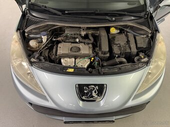 85600km. PEUGEOT 207 1.4 54kw kúp. v  SR 1/2011 - 18