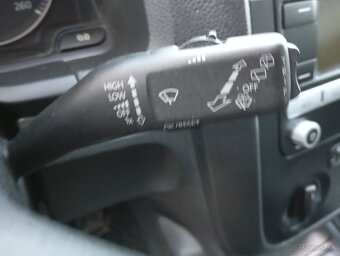 Vw golf variant 1.9 TDI rok 2008 - 18