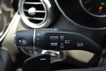 Mercedes-Benz GLC SUV 300e 4MATIC - 18