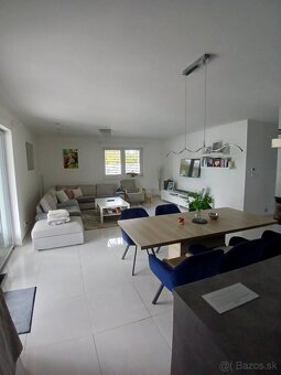 Na predaj moderný rodinný drevodom v tichej lokalite v pútni - 18