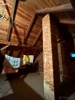 DOM NA ZÁHORÍ - 18