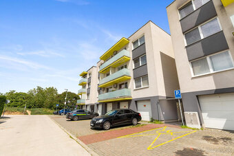 Na predaj kompletne zariadený 3izb. byt v Senci ZNÍŽENÁ CENA - 18